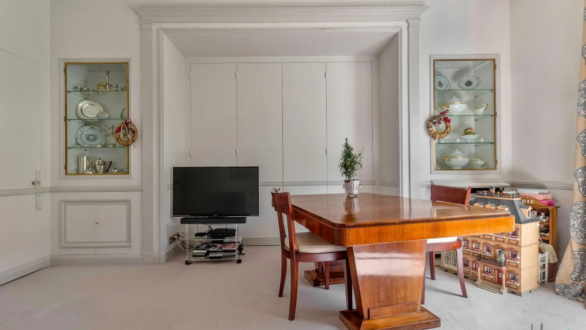 Massenet Ci Premium Elegant Family Nest Apartment Paris France